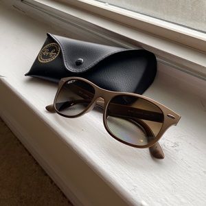 Ray Ban Polarized Wayfarer